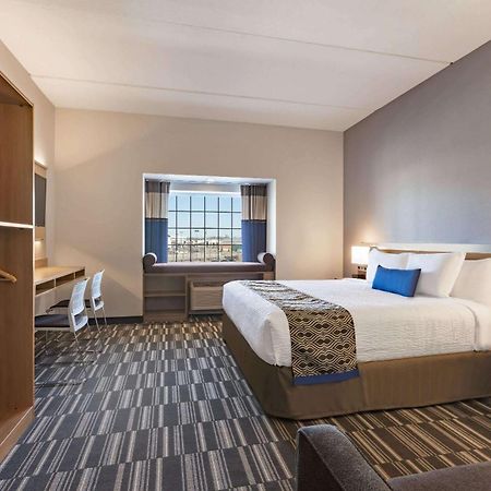 Microtel Inn & Suites By Wyndham Gambrills Odenton Esterno foto