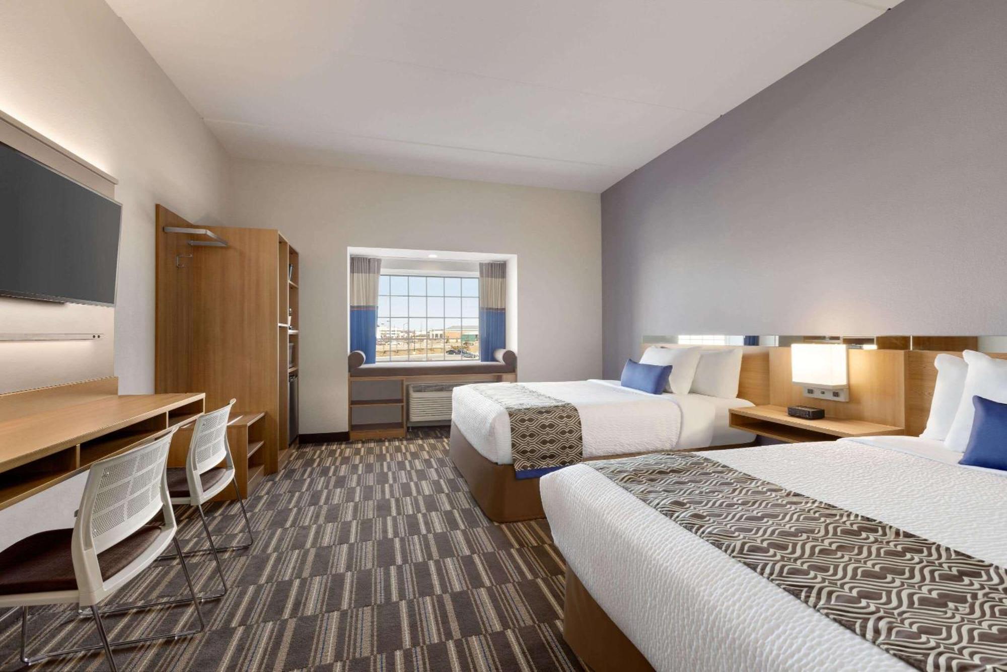 Microtel Inn & Suites By Wyndham Gambrills Odenton Esterno foto